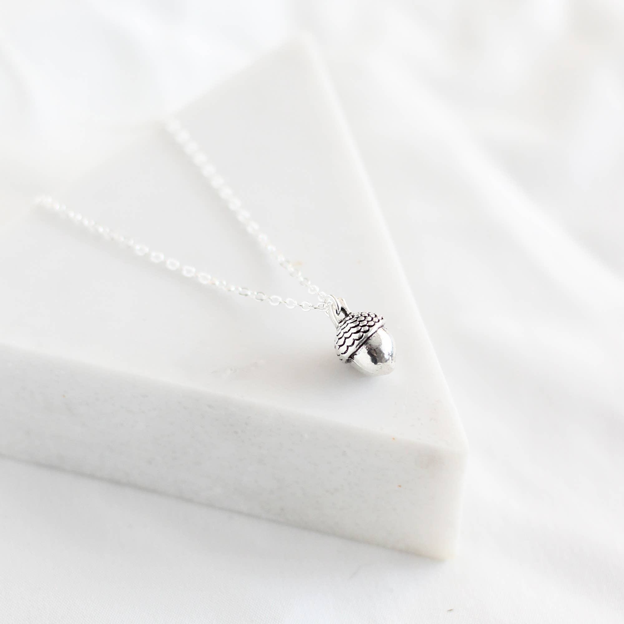 Birch Jewellery - Vente Colliers à pendentif - Collier gland0