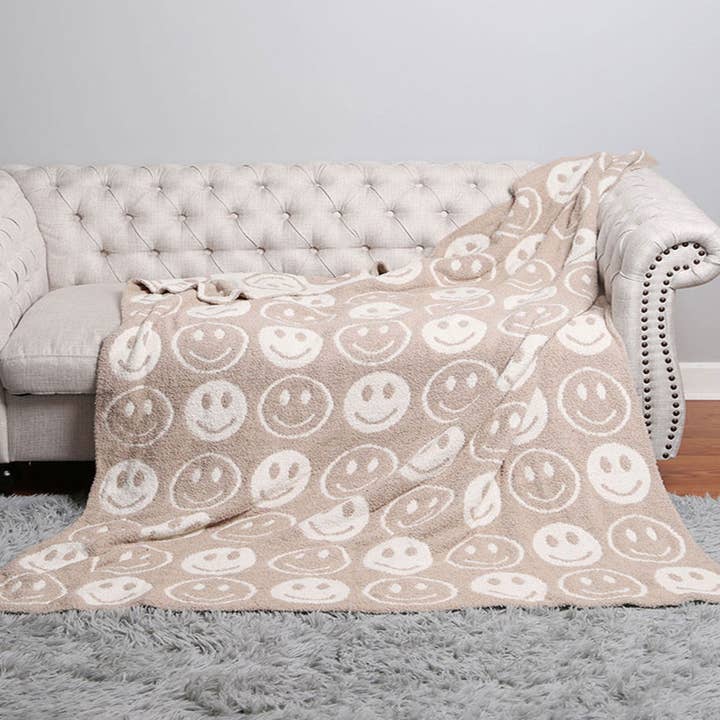 Fashion City - Wholesale Throw Blanket - Happy Face Patterned Throw Blanket