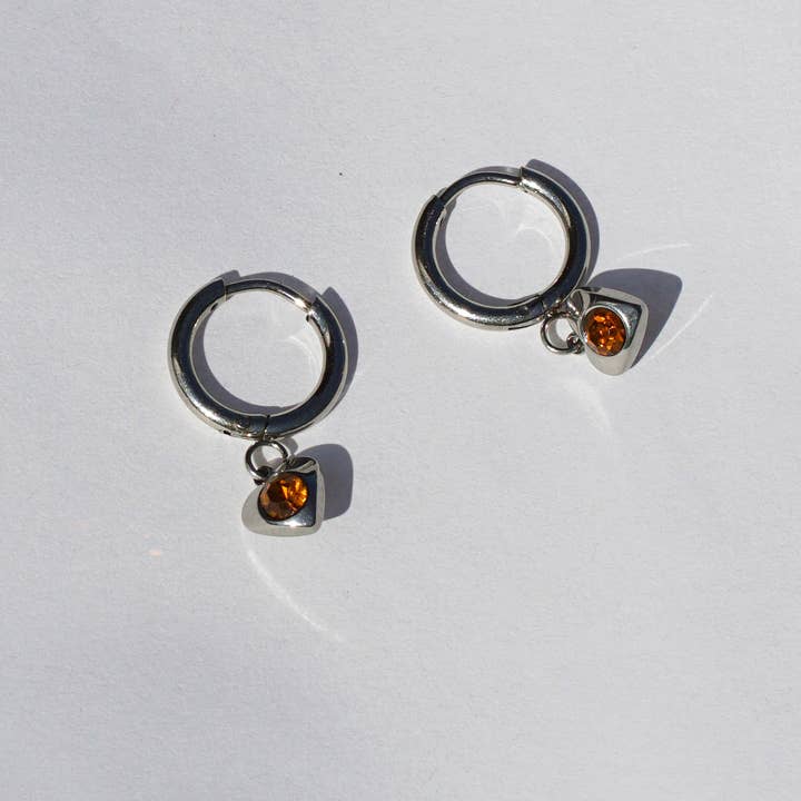 SOLI STUDIO - Wholesale Huggie earrings - Birthstone Heart Hoops (Sep-Dec) • Surgical Steel 2