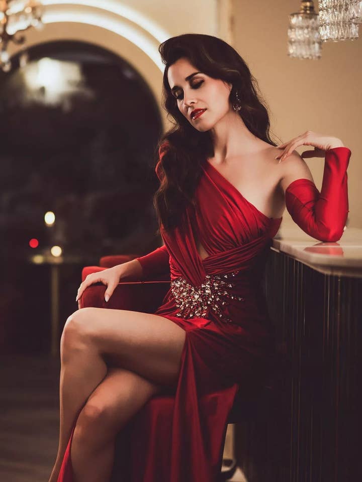 Long dress KT2185 for wholesale by Invitadissimas