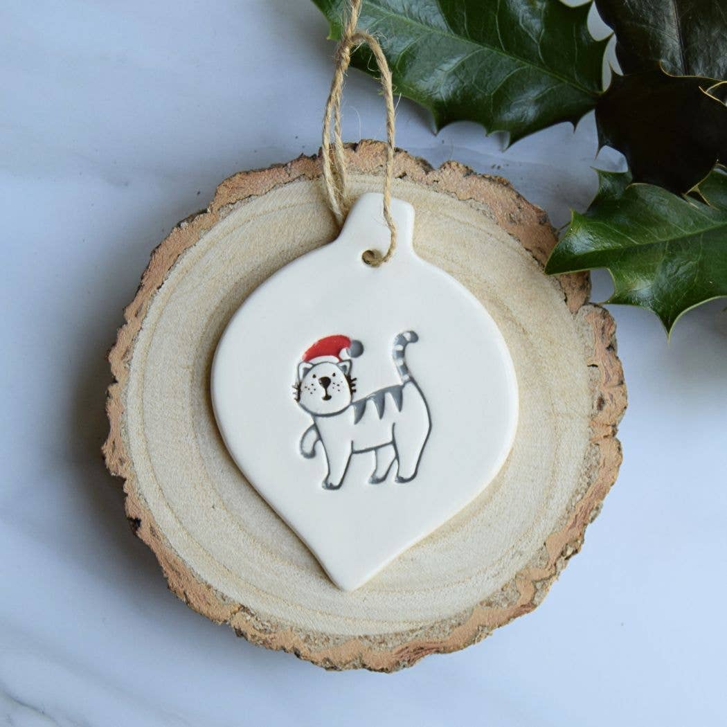 Broadlands Pottery – wholesale Ornament – Christmas - Cat with Santa Hat - Handmade ceramic bauble3