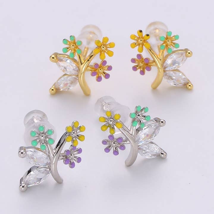Gold Flower Stud Earring with Cz stone for wholesale by Aim Eternal