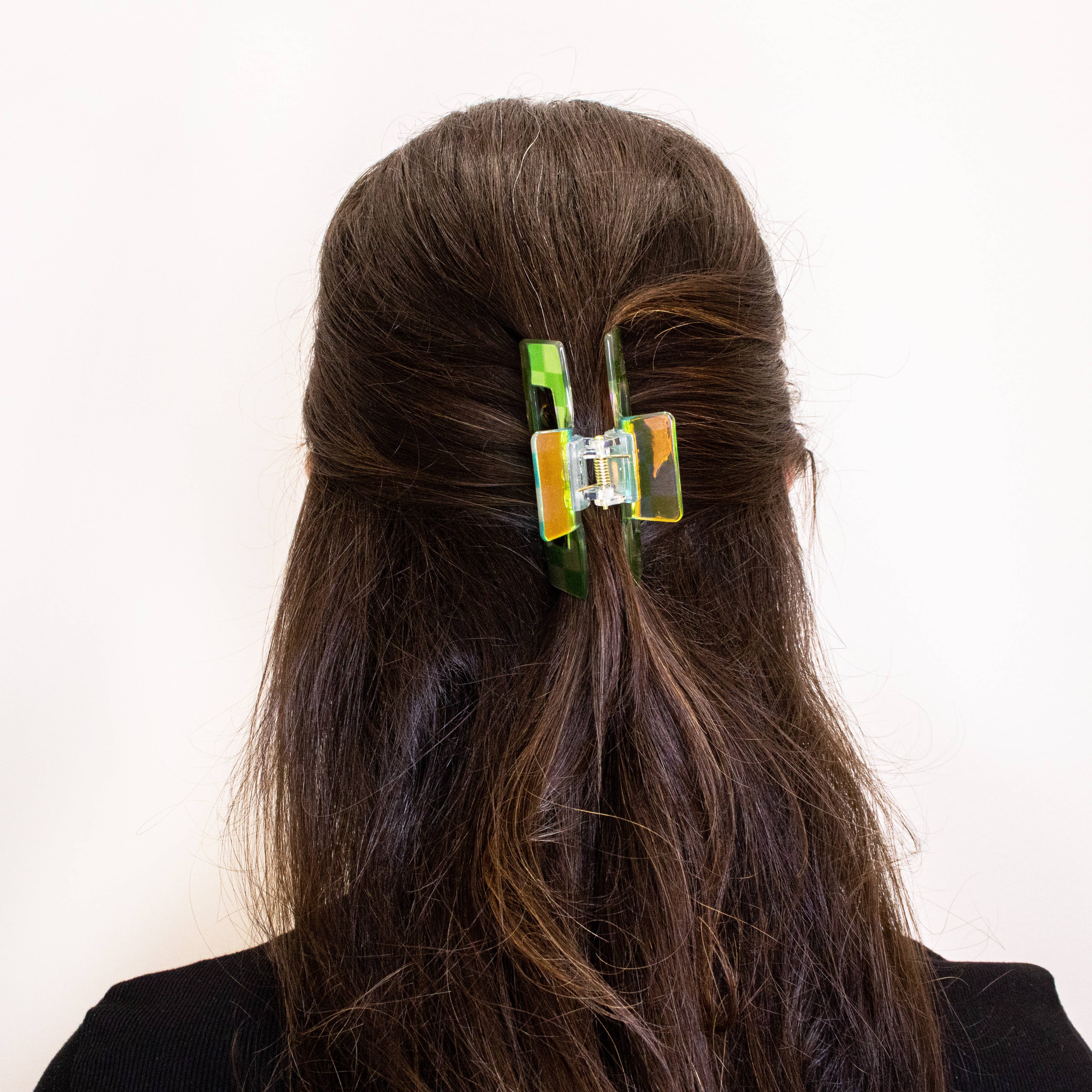 Frog Sac - Wholesale Hair Clip - Women's - Medium Square Iridescent Checkered Hair Claw Clip23