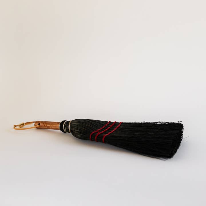 Millstream Home - Wholesale Broom - The Hand Broom