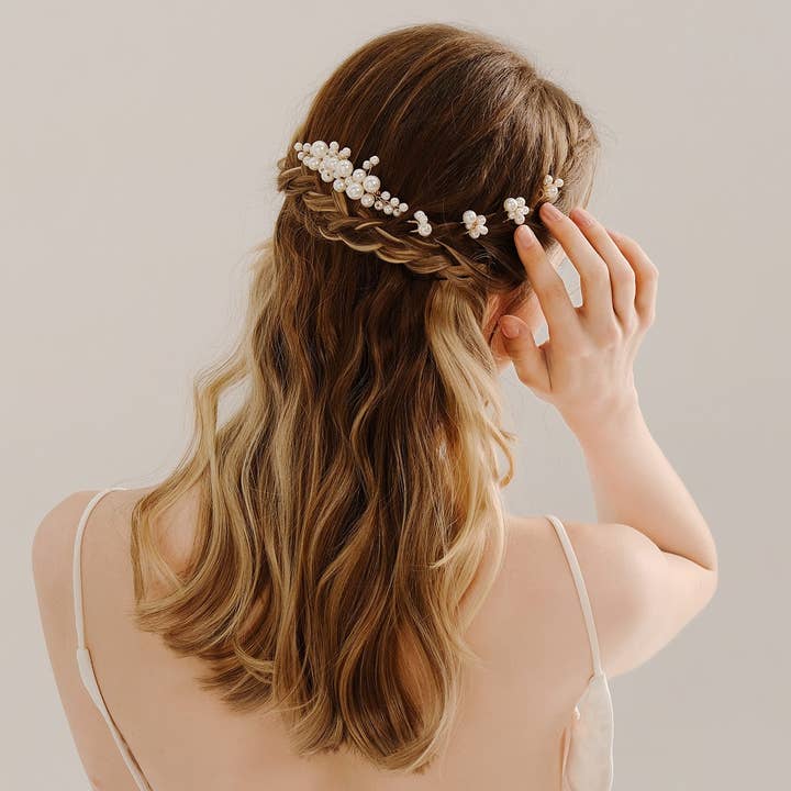 SWEET PEARL U-SHAPED BRIDAL HAIR ACCESSORIES_CWAHA2777 for wholesale by ACCITY