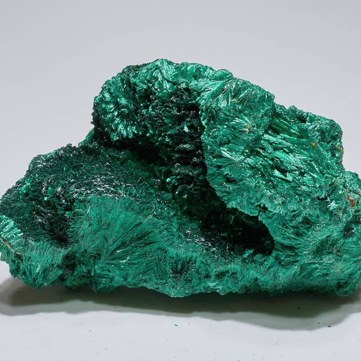 Échantillon collecteur de malachite fibreuse de 1,1 lb pour la vente par Malachite And More