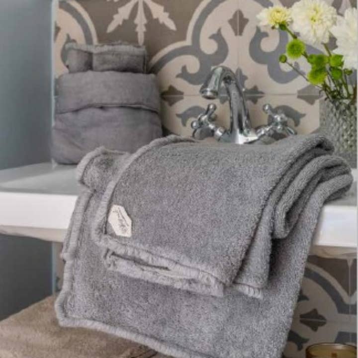 Industrial Bathroom Set for wholesale by Chez Moi