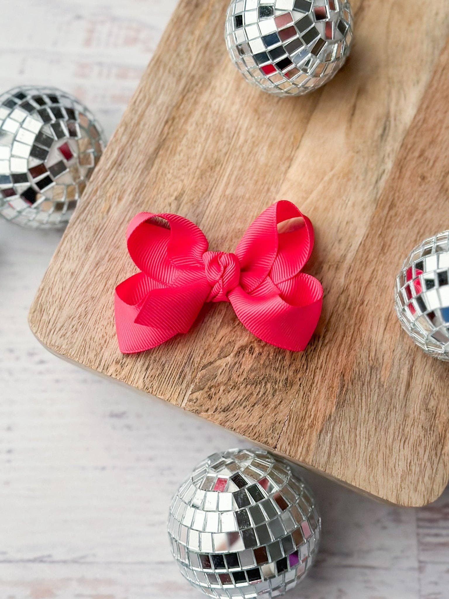 The Hair Bow Company - Wholesale Hair Bow - Kids - Original Grosgrain Hair Bow - Alligator Clip - 3"37