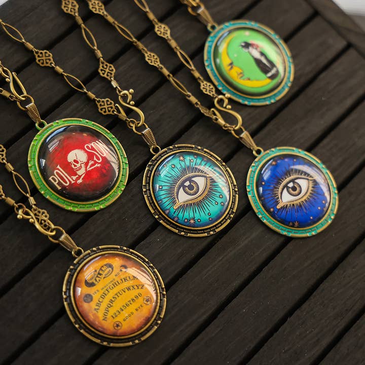 Asunder Bazaar - Wholesale Pendant/Charm Necklace - 5pc Handmade Eclectic Vintage Cameo Necklaces on Cards Large