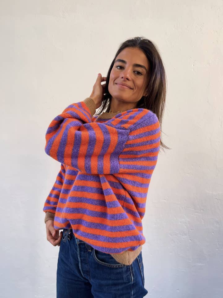 MindTraveler - Wholesale Knit Sweater - Women's - Pia Lilac and Orange Sweater