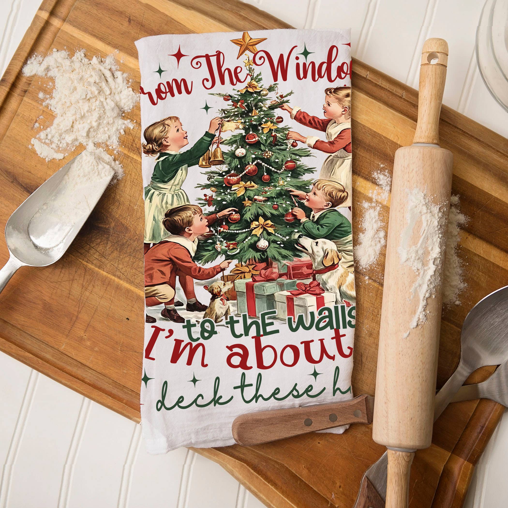 Gia Roma - Wholesale Tea Towel - Vintage Santa Holiday Kitchen Towel & Decor | Pink Christmas106