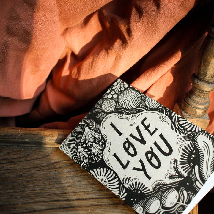 Lauren Marina - Wholesale Valentine's Day Card - 'I Love You' Valentine's Card1