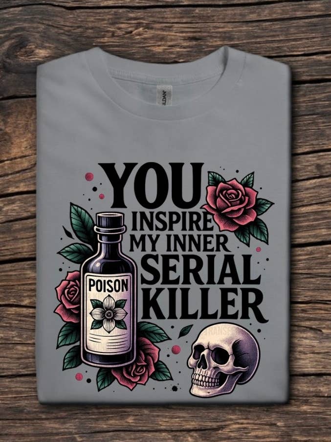 Camiseta Gráfica de Asesino en Serie | Camiseta Divertida para venta al por mayor de Cosmic