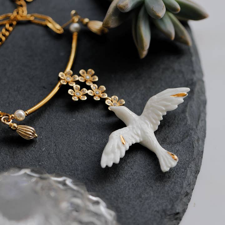 Vermilion Collection - Wholesale Pendant/Charm Necklace - YIHE Ceramic Necklace "Flight of Grace"3