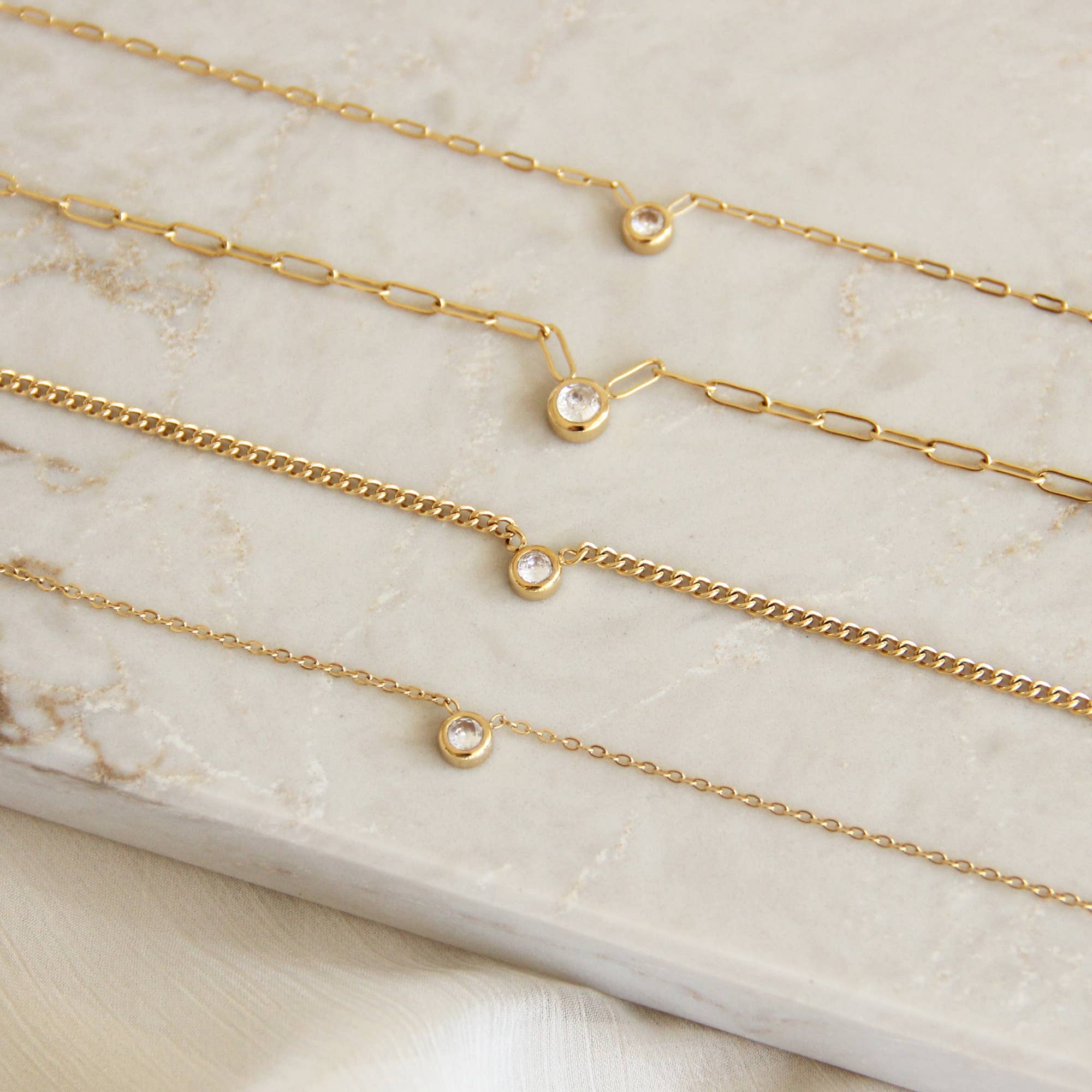 MAIVE - Vendita all'ingrosso Collana con ciondolo/pendaglio - Collana con catena CZ7