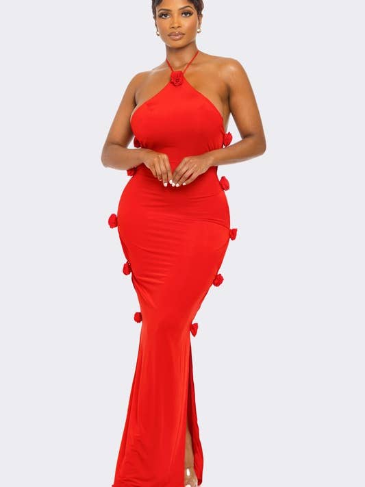 ABITO LUNGO CON DETTAGLI A ROSE E APERTURA LATERALE per la vendita all'ingrosso da parte di DIOSA