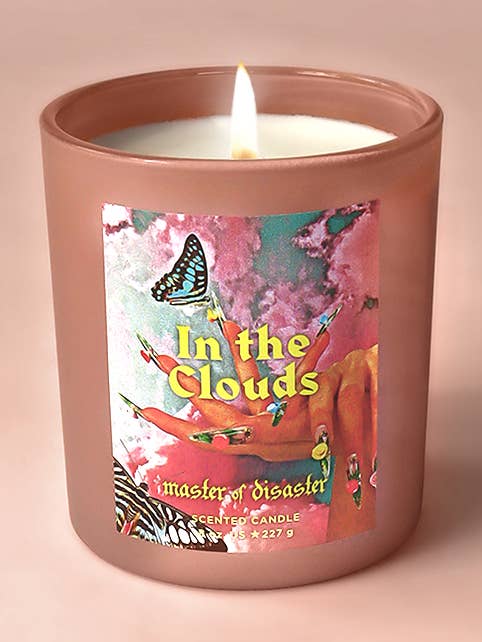 Dans les nuages - 8oz Bougie Core pour la vente par Master of Disaster