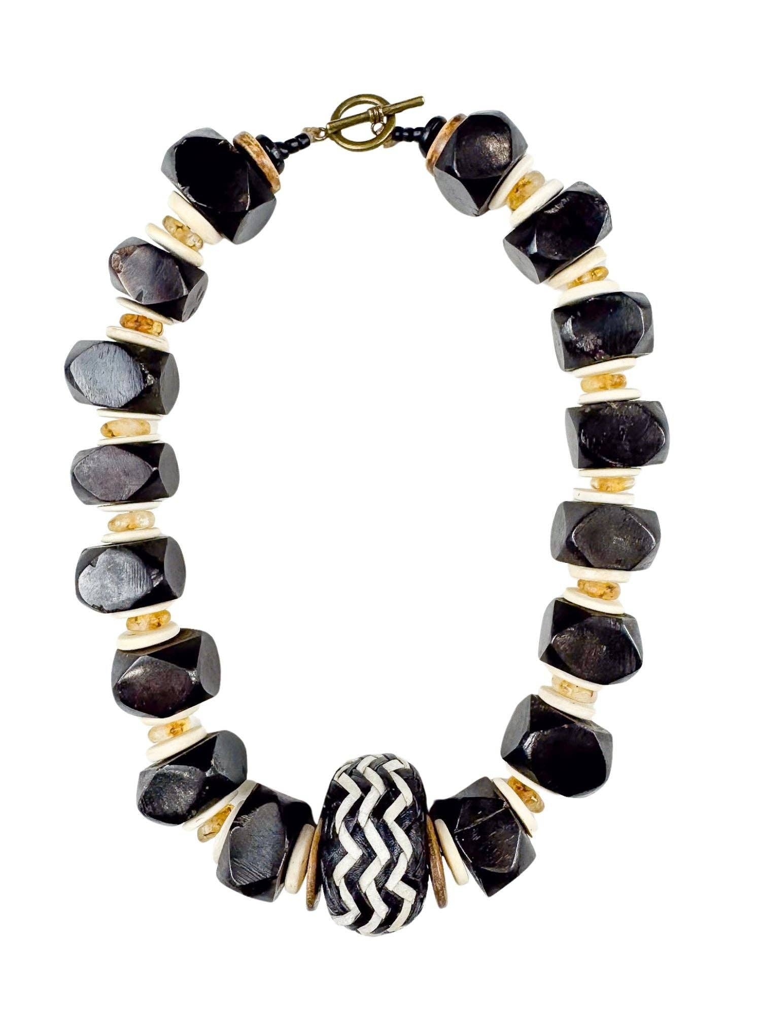 Twine & Twig - Wholesale Beaded/Pearl Necklace - Classic Bone Necklace | Black Equestrian1