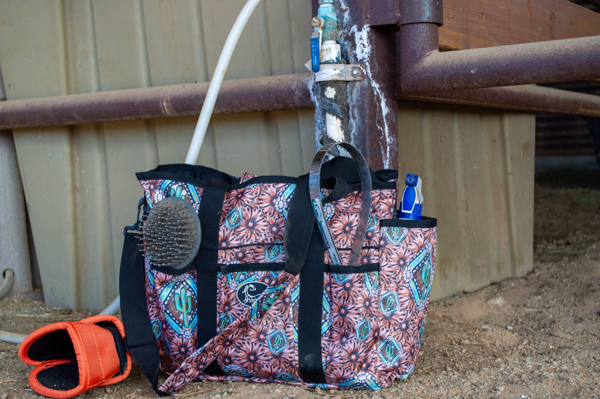 Schulz Equine - Venta al por mayor Equipamiento de equitación - Bolsa para equipo de aseo6