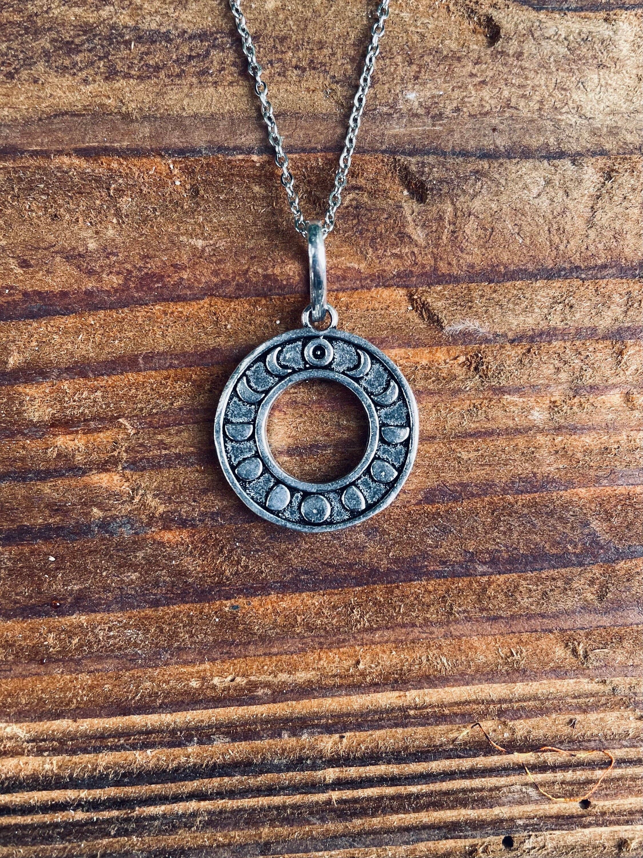 Kaali Boutique - Wholesale Pendant/Charm Necklace - Lunar Calendar Necklace / Moon Phases / Hypoallergenic / Silver / Yoga / Reiki / Boho / Hippie / Rustic / Ethnic / Crystals / Third Eye /8