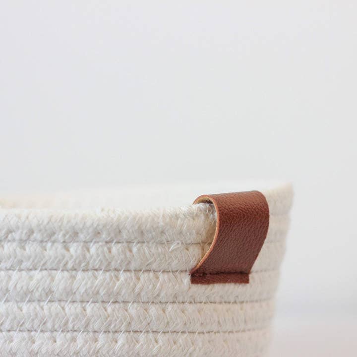 Sprout & About - Wholesale Basket - Kids & Baby - White Woven Cotton Rope Round Basket