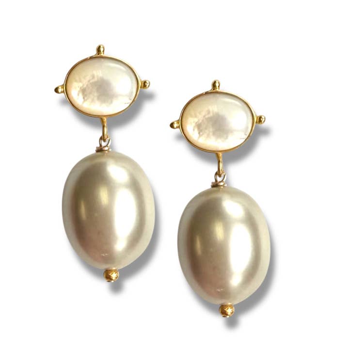 Tawny Pearl Drop Ørering for engroshandel hos Dina Mackney