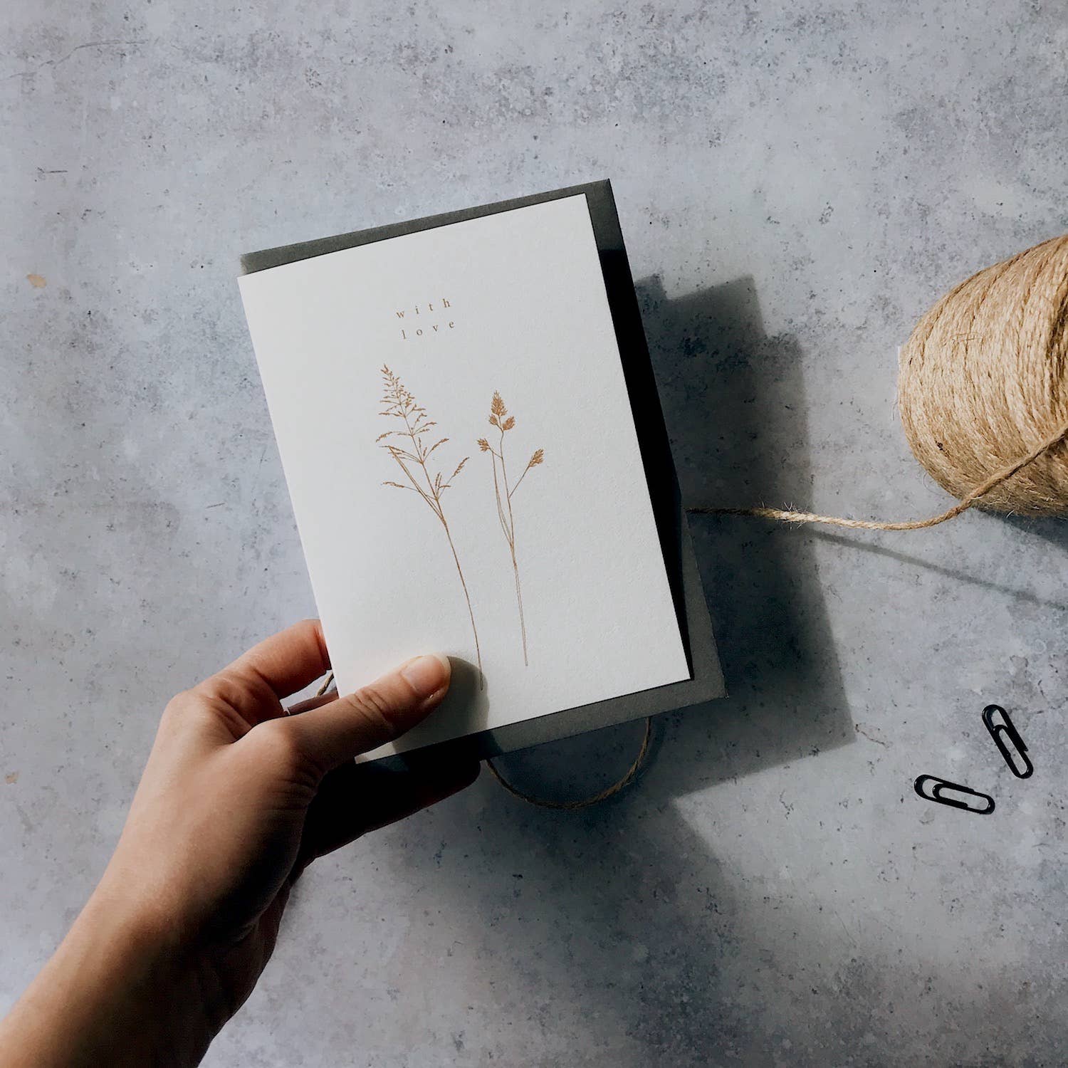 Annie Brougham Paper Goods. - Wholesale Liefdeskaartje - 'With Love' kaart1