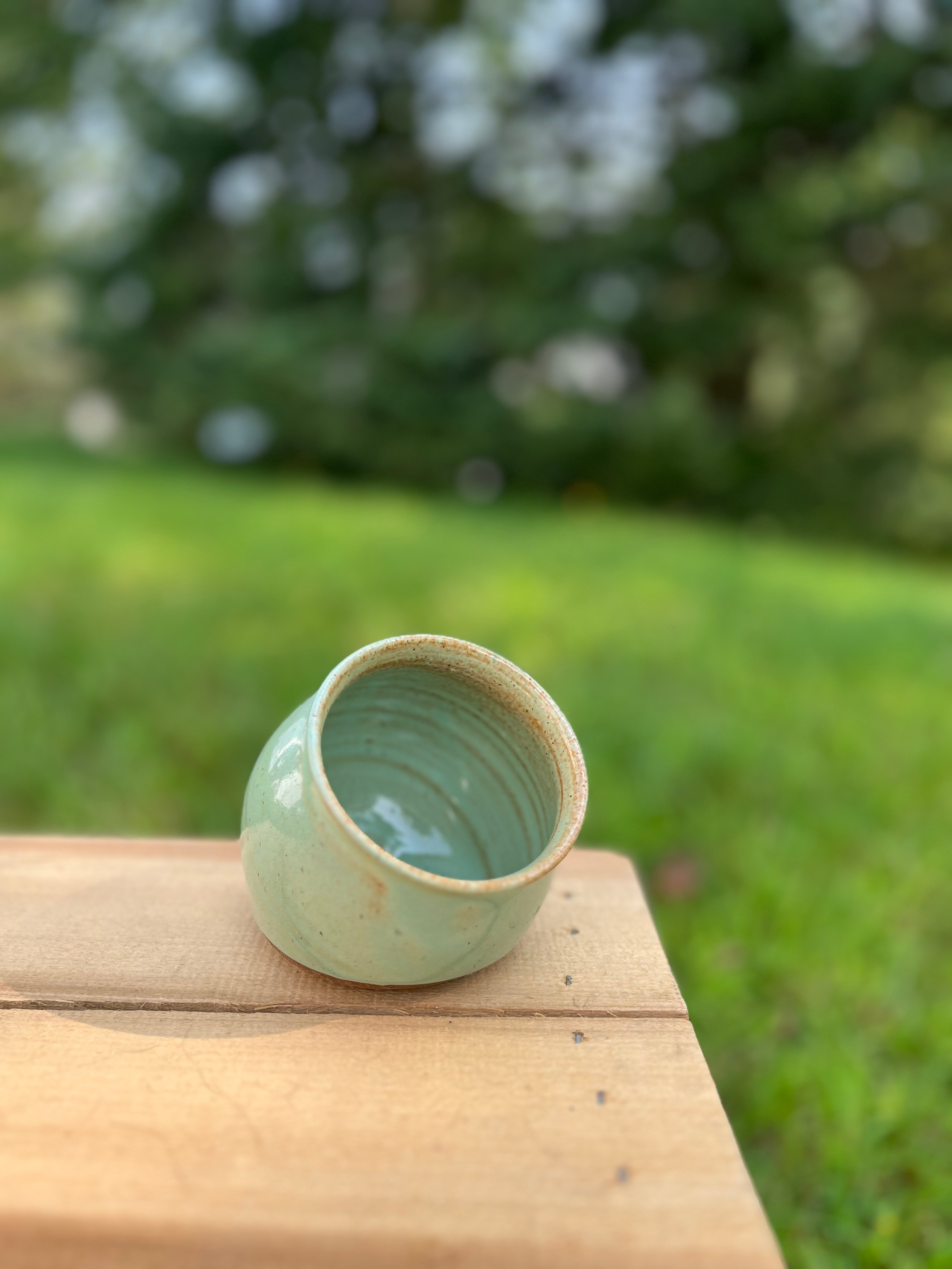 Uphill Pottery - Wholesale Salt & Pepper Shaker Set - Salt Pig3