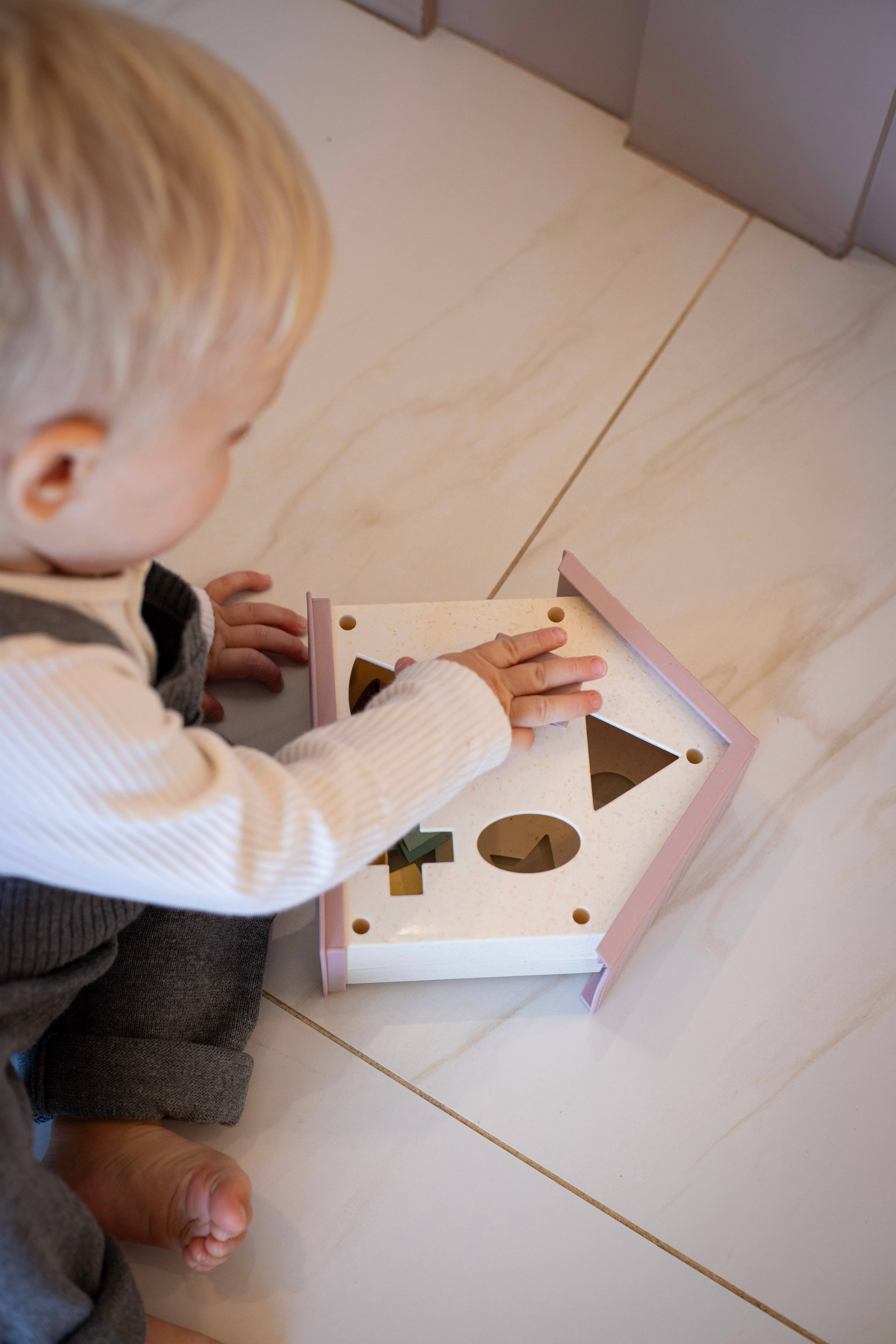 Lotus Pharmacy & Kids Boutique – wholesale Toy set – Kids – Eco Shape Sorter Magic House, Elfiki14