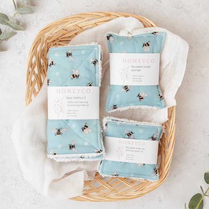 honeyco – wholesale Bath pouf/sponge – Reusable face cloths - cream bees - ecofriendly beauty4
