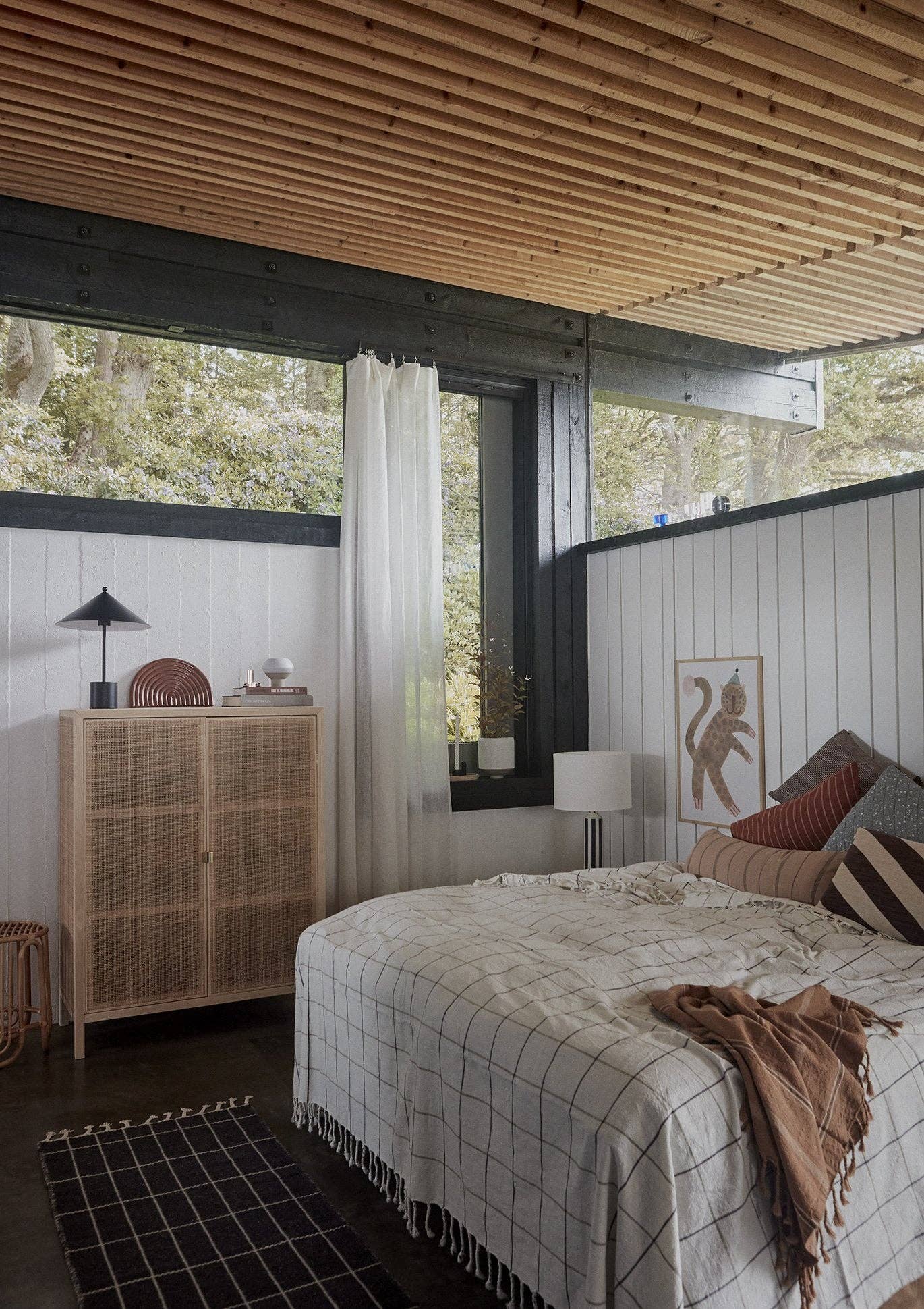 OYOY LIVING DESIGN - Wholesale Stool - Rainbow Stool - Nature3