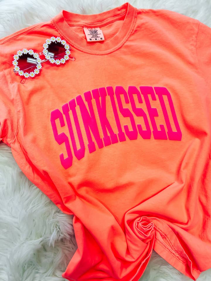 Camiseta Sunkissed Puff para venta al por mayor de Hart and Hollow
