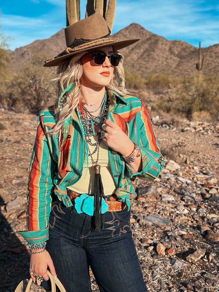 Taylor Top - Turkis Pueblo for engroshandel hos Silverado Apparel