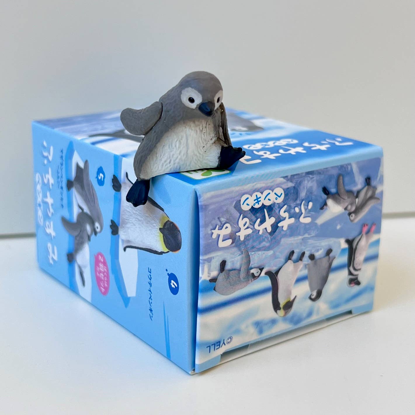 BCmini - Wholesale Decorative Figurine - 73098 Playful Hanging Penguin Blind Box-1018
