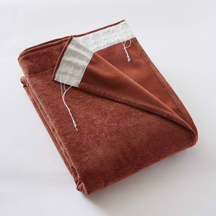 RIDEAU GF 140 x 260 cm BJORN Terracotta pour la vente par L'effet Papillon