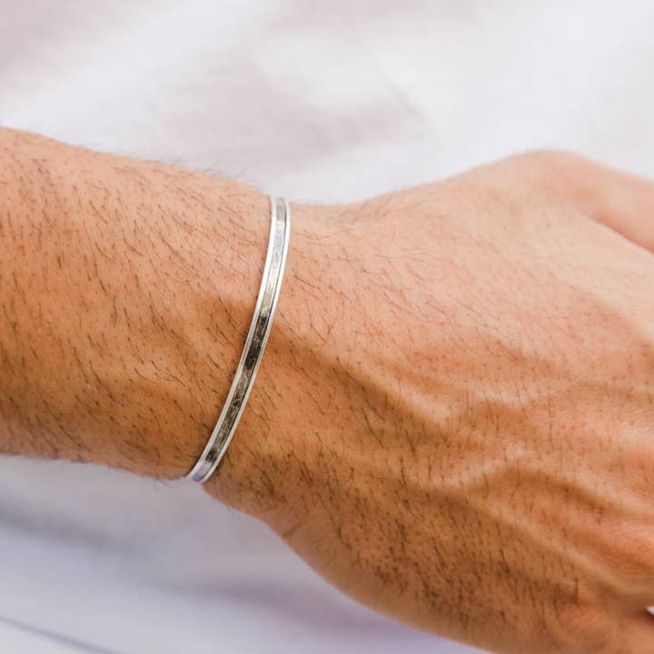 Christina Christi – Großhandel Armreif – Verstellbares dünnes Armreif, Herren-Armreif, Silberarmband
