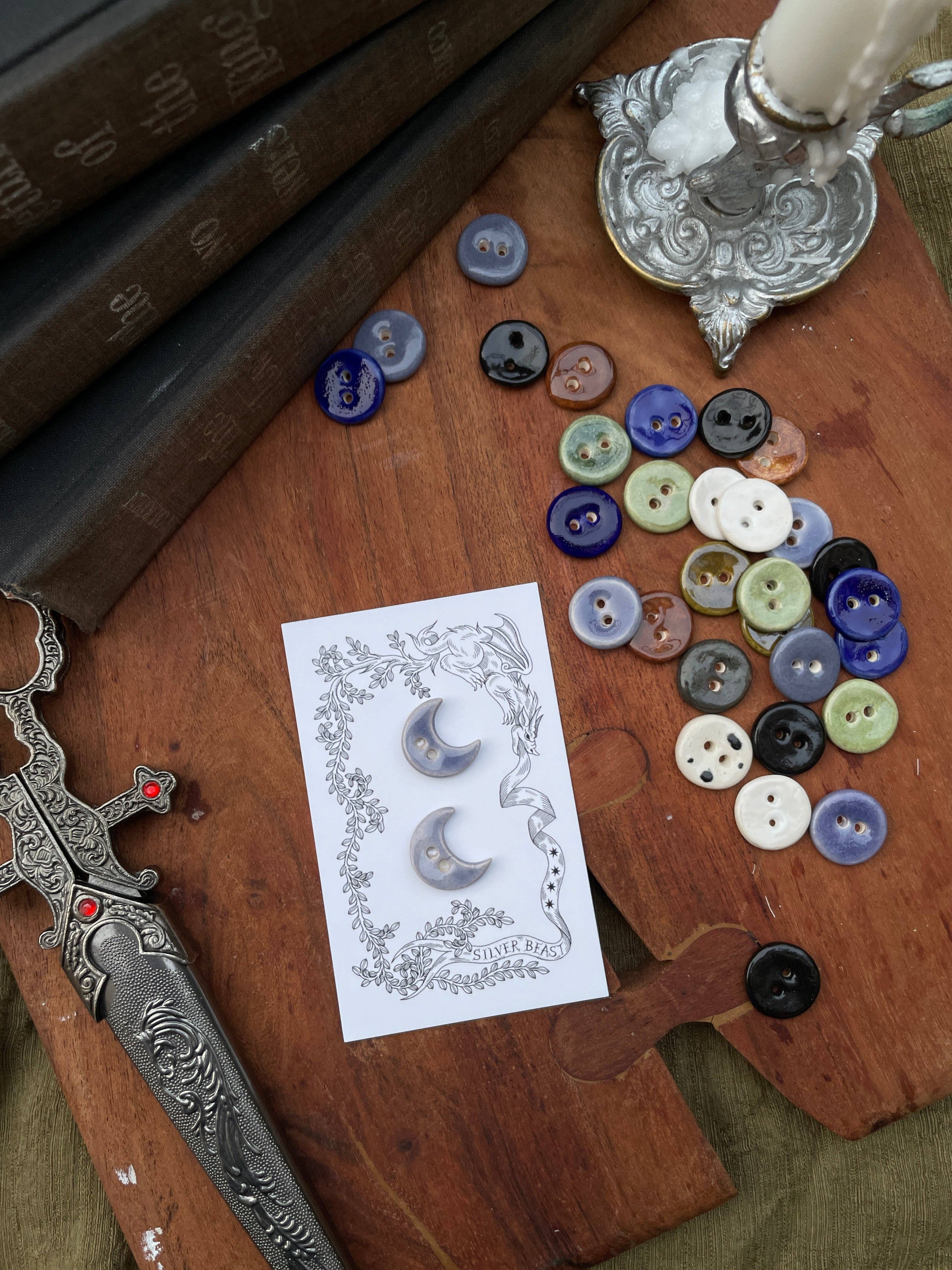 Silver Beast Studio - Wholesale Sewing Button/Snap - 18mm Moon Buttons (set of 2)7