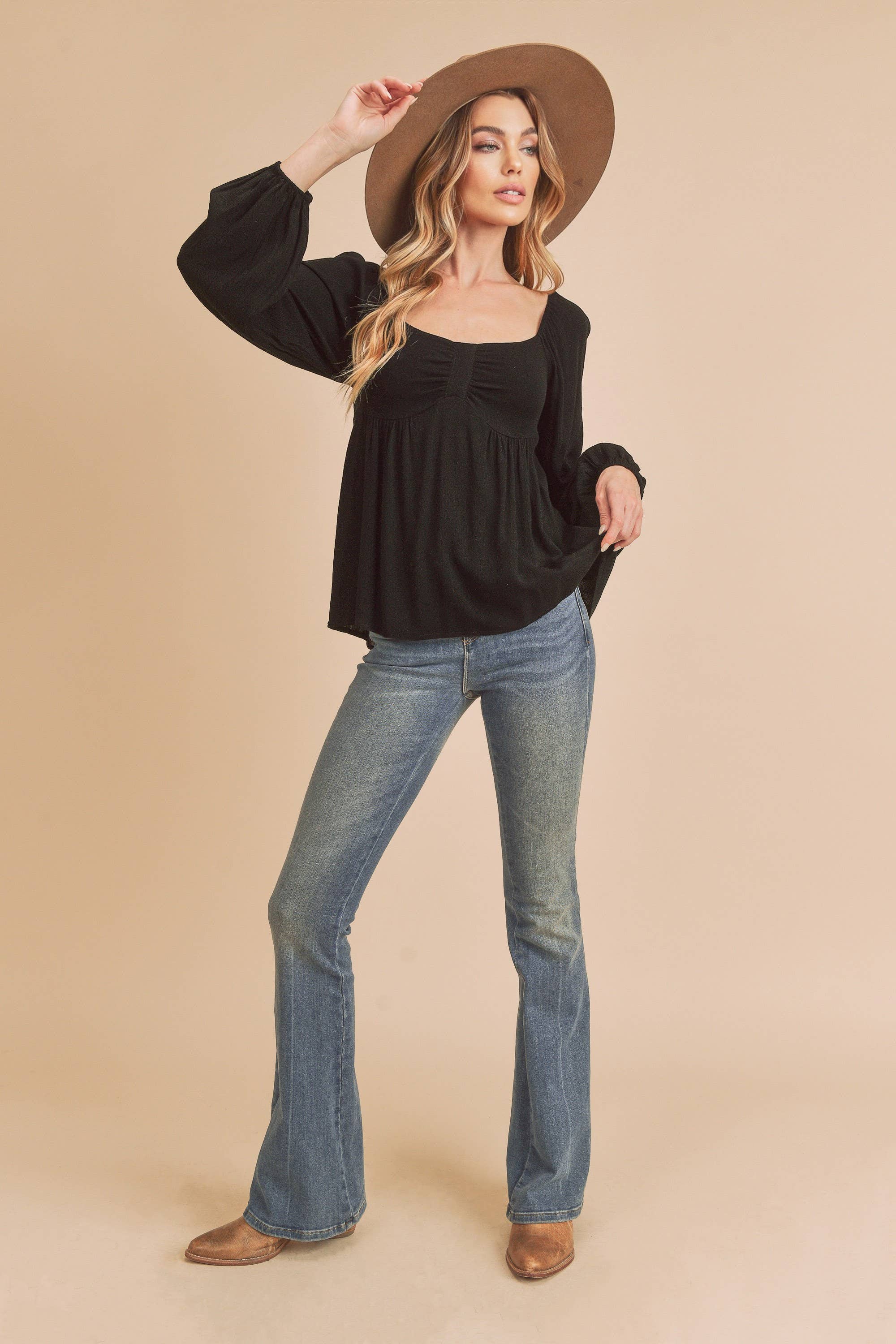 AEMI + CO - Wholesale Blouse - Women's - 8136BK Silvana Top31