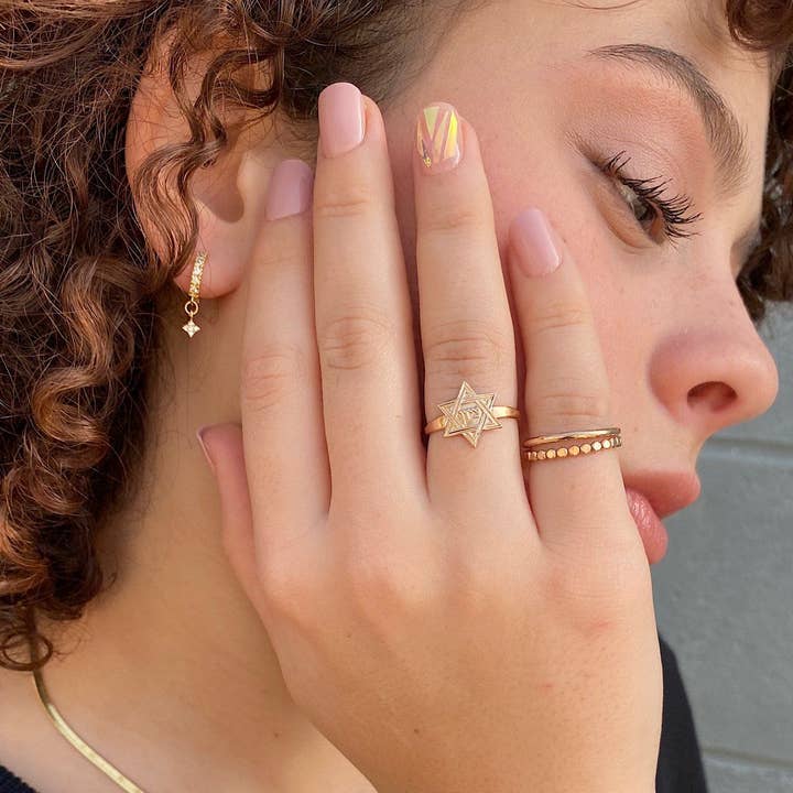 Bague Étoile de David pour la vente par Isabelle Grace Jewelry