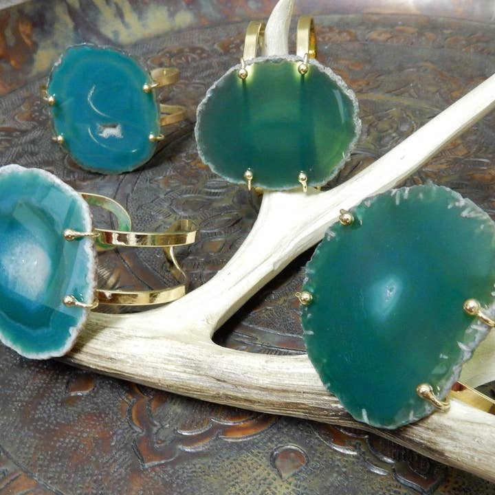 Rock Paradise - Wholesale Cuff bracelet - Crystal Agate Electroplated 24k Gold Adjustable Bracelet