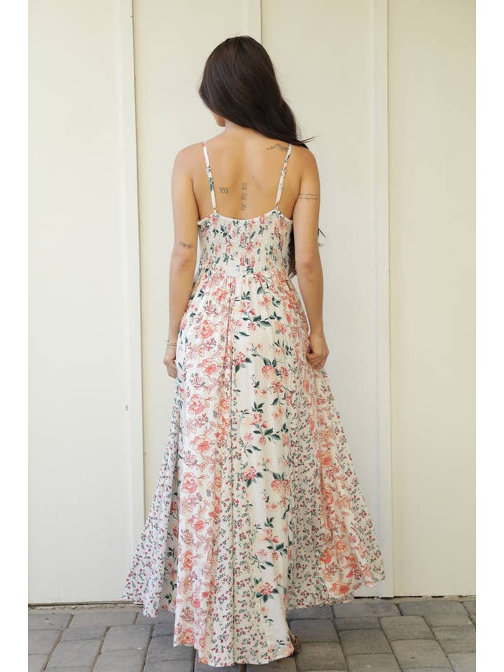 ANGIE - Wholesale Dress - Women's - C4C46-WA78-WA79 MIXED PRINT GODET MAXI DRESS WITH TWIST FRON9