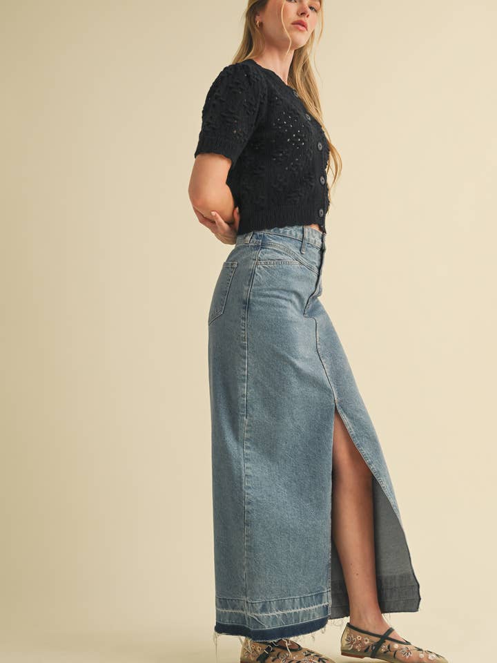 &MERCI - Wholesale Cardigan - Women's - CROPPED POINTELLE BUTTON DOWN SWEATER CARDIGAN MSW1085749