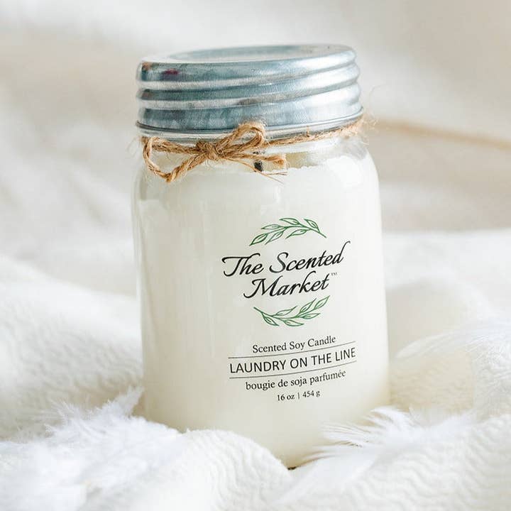LAUNDRY ON THE LINE Sojavaxljus 16 oz för wholesale av The Scented Market