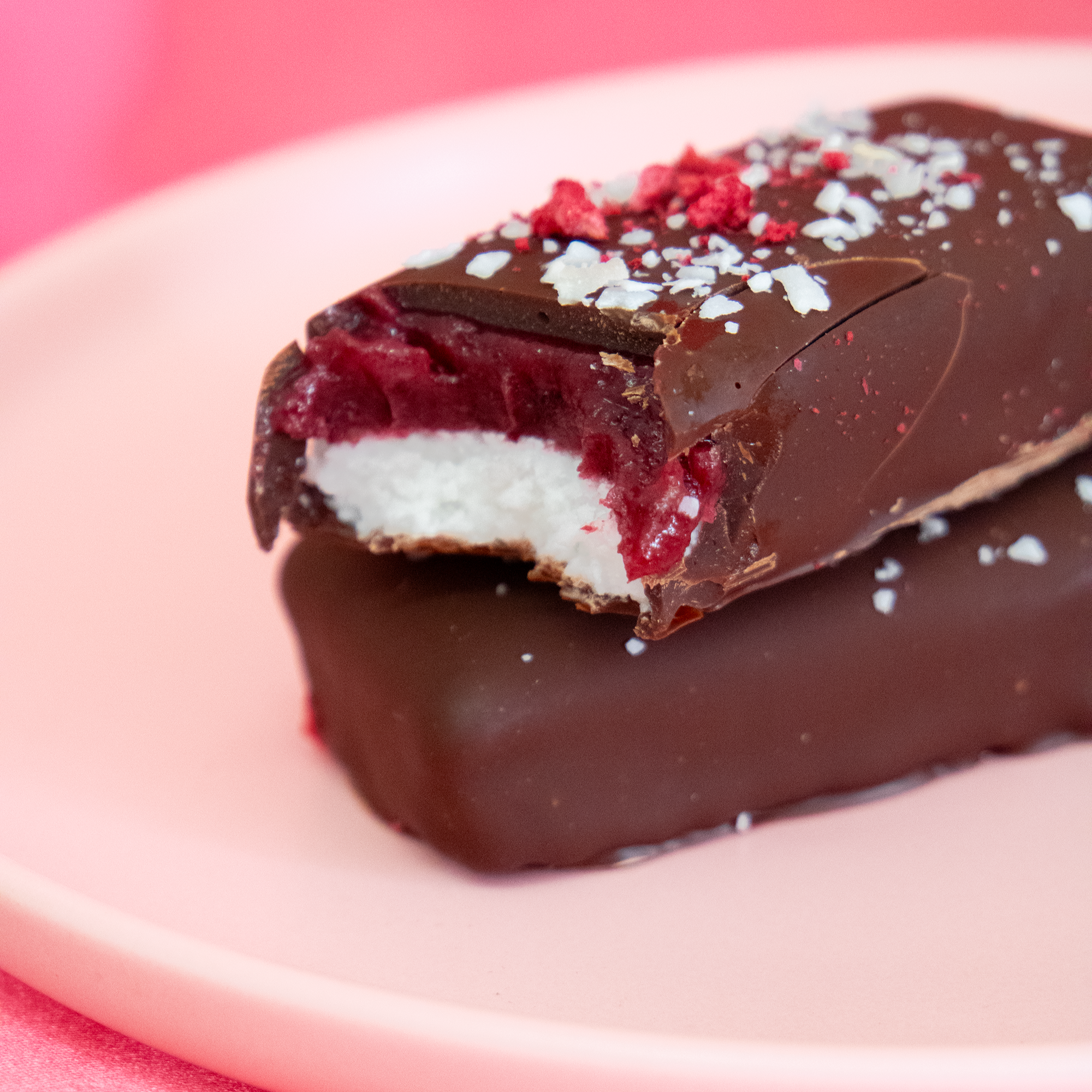 Crumble Charms - Wholesale Chocolate bar - Raspberry Ripe Bar (12 Pieces)2