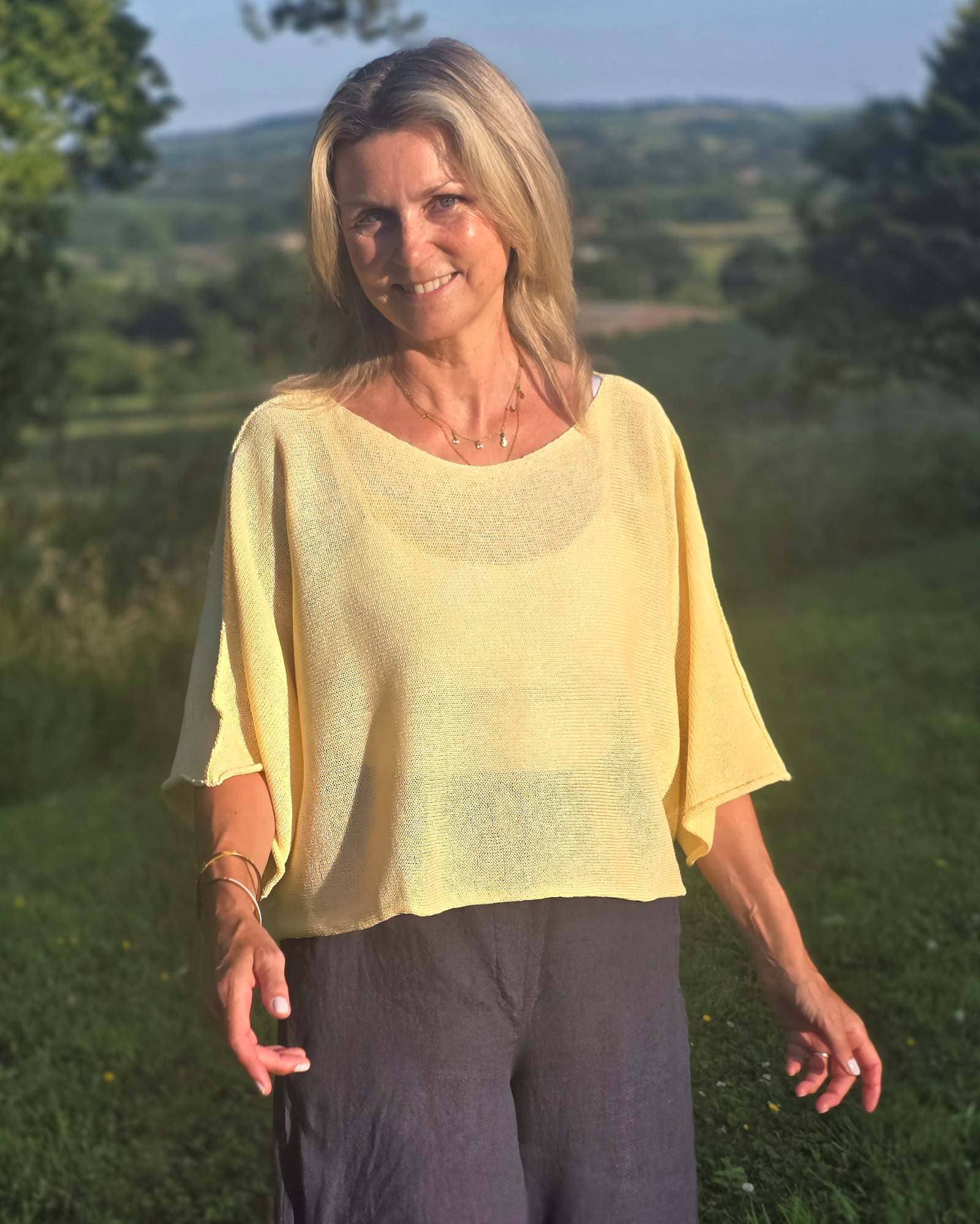 Cadenza Italy Ltd - Wholesale Knit Top - Women's - Cotton Blend Short Tunic Top6