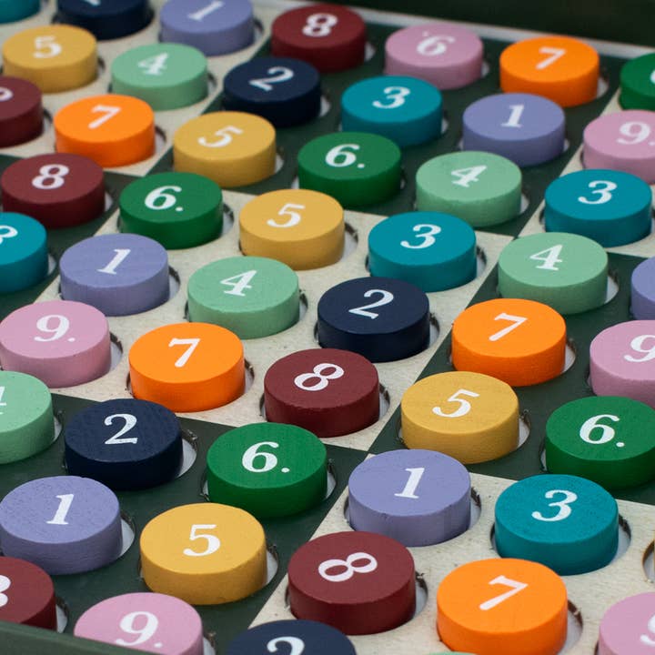 Gibsons Games Ltd – wholesale Board game – The Art File Sudoku4