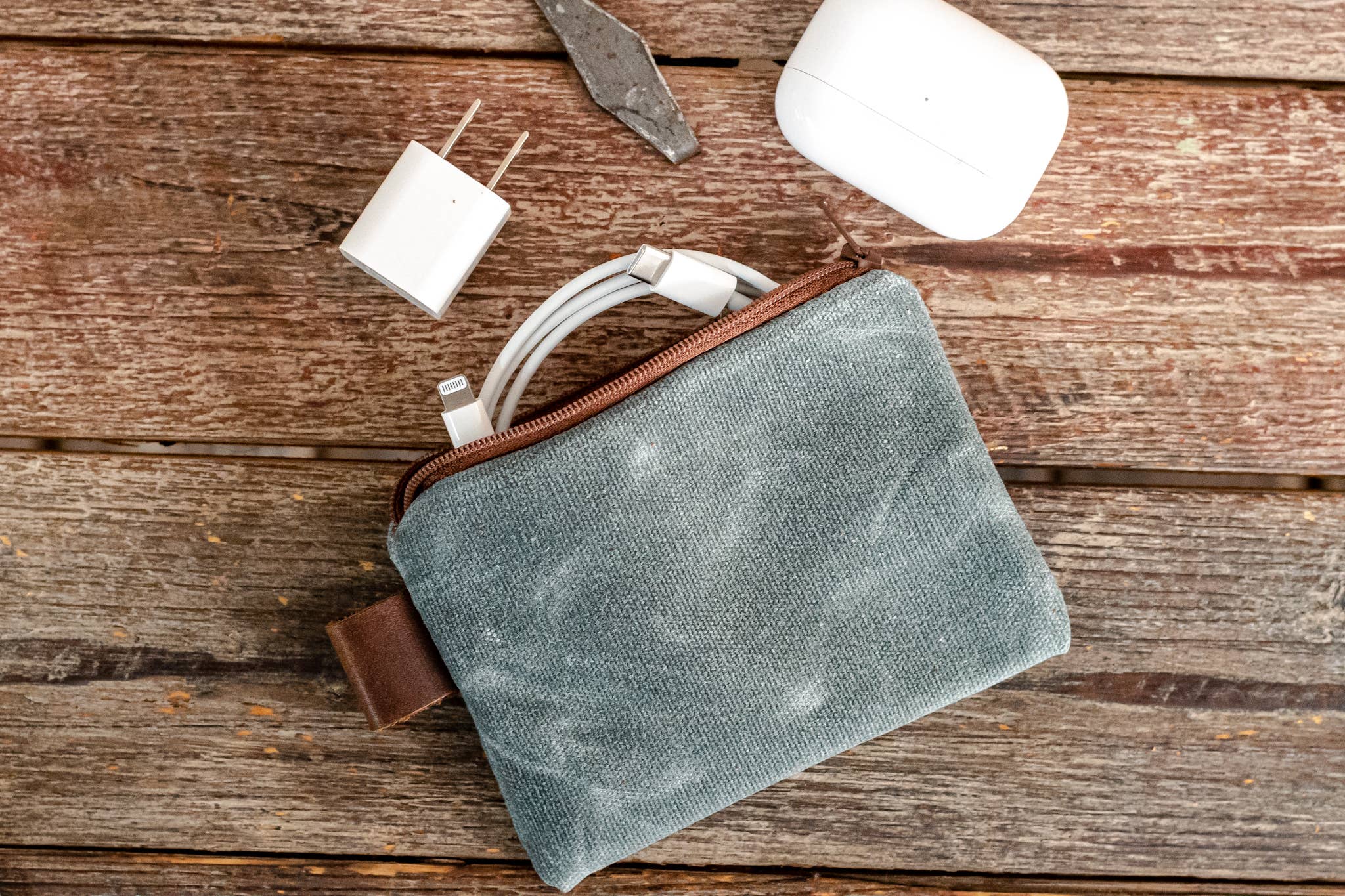 In Blue Handmade - Wholesale Pouch - Unisex - Small Handmade Waxed Canvas Zipper Pouch9