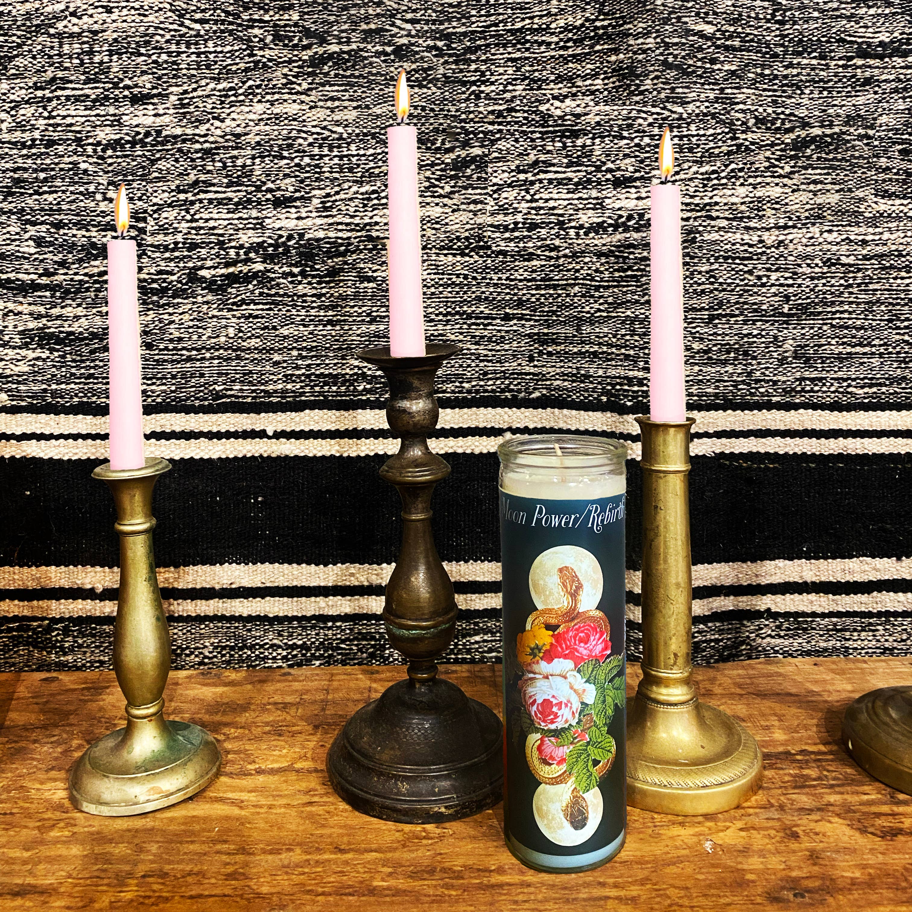 Snakes for Hair – Engroshandel Votivlys – "Månekraft/Genfødsel" Soja Rituallys1