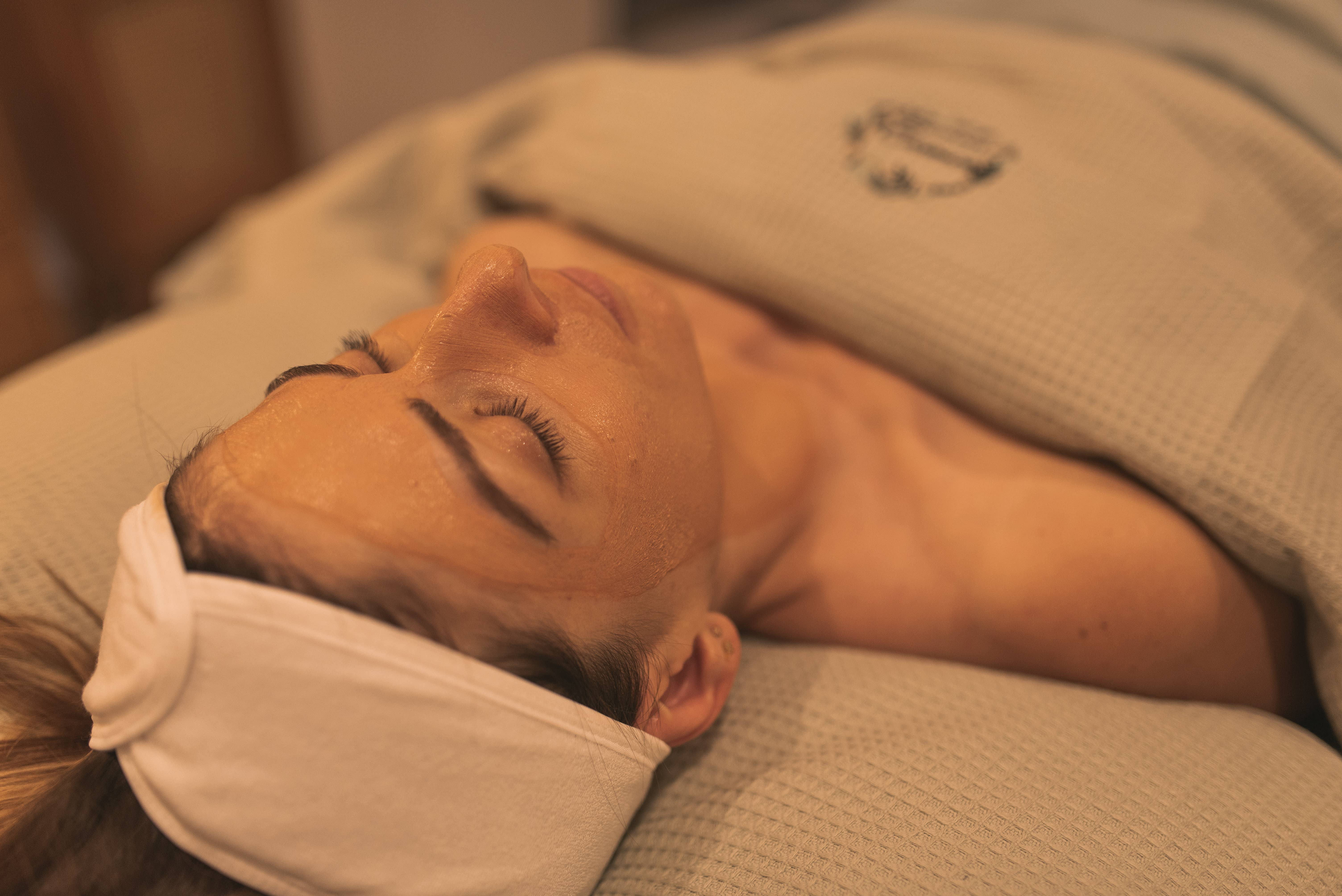 Cocoon’Essence - Vendita all'ingrosso Maschera viso - Maschera Purificante Biologica Istantanea con Argilla Rosa 50 ml6