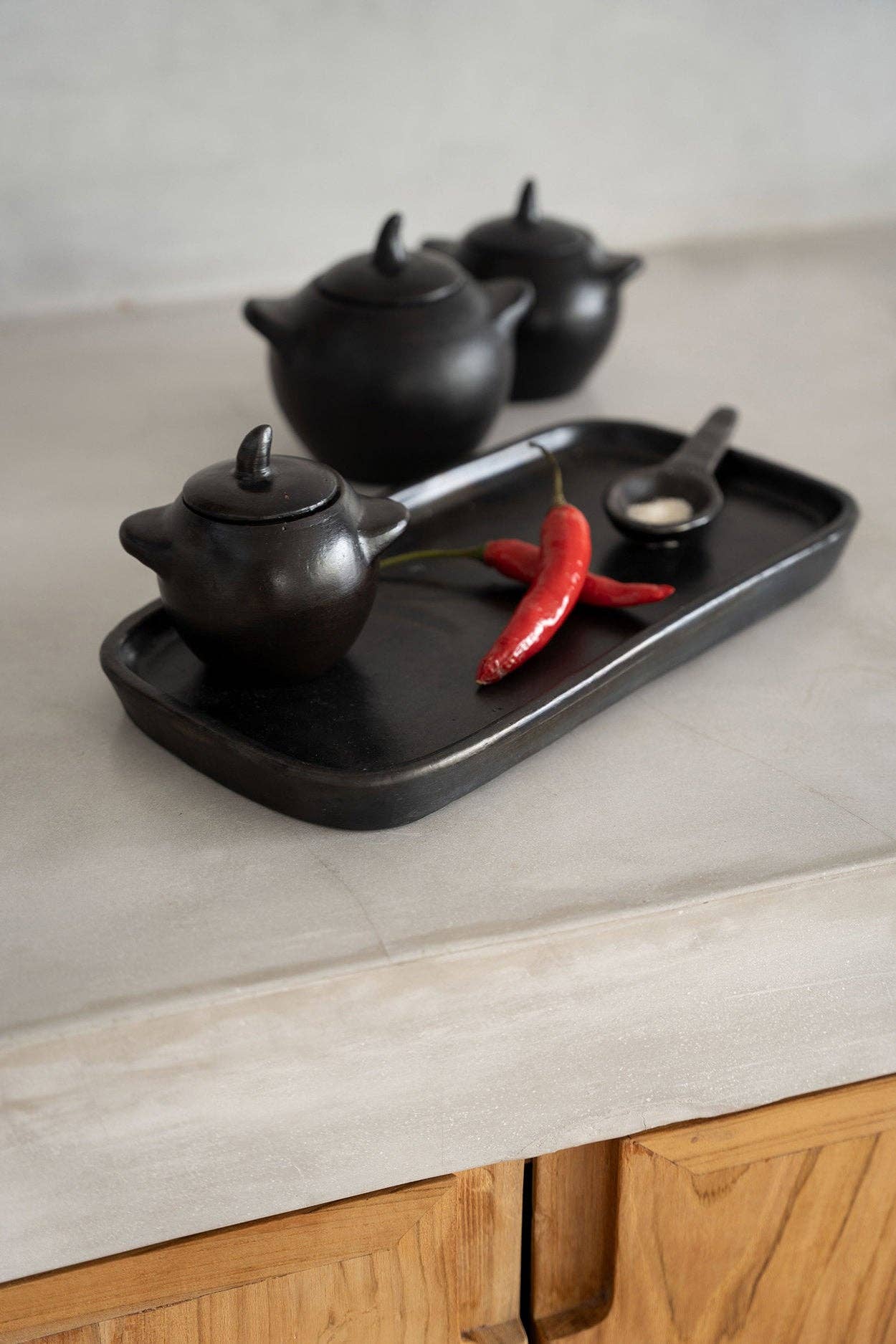 Bazar Bizar Living - Wholesale Serving Plate - The Burned Tapas Plate2